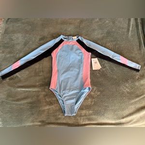 Roxy Women’s XS long sleeve swim suit. NWT